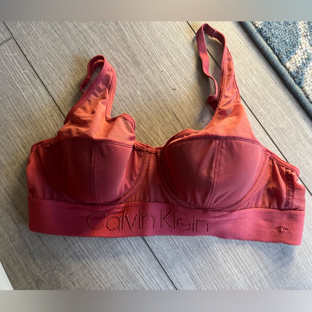 Calvin Klein Women's mauve-ish Bra